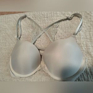Victoria Secret Bra 36C